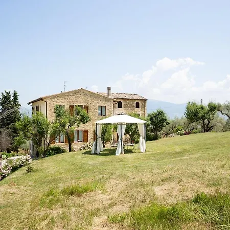 Colle Di Rocco Alojamento de Turismo Rural Cannara