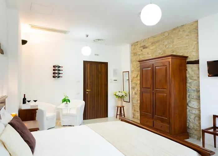 Colle Di Rocco Farm stay